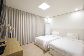 TRT Hotel