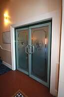 Mitchell River Tavern