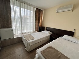 Romeo Beach Hotel