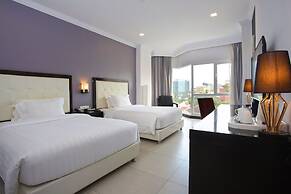 Queenco Hotel & Casino