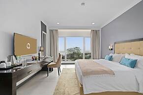 Queenco Hotel & Casino