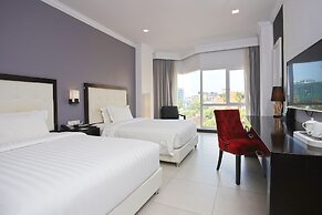 Queenco Hotel & Casino