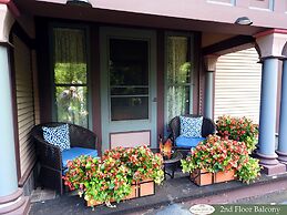 Champaign Garden Inn