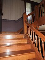 Champaign Garden Inn