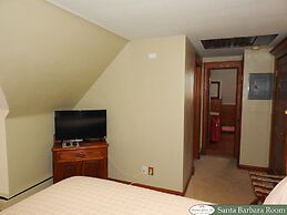 Champaign Garden Inn