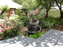 Champaign Garden Inn