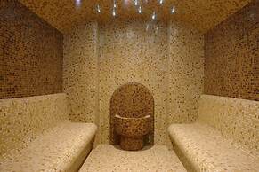 Winslow Infinity & Spa