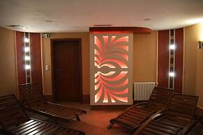 Winslow Infinity & Spa