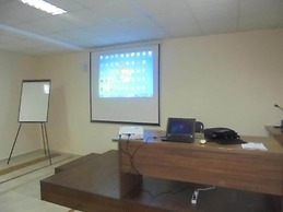 Winslow Infinity & Spa