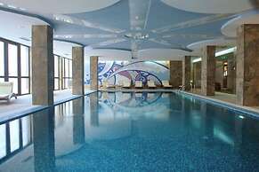 Winslow Infinity & Spa