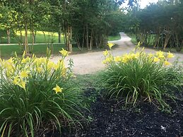 Country Music B&B Studios