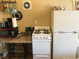 Country Music B&B Studios