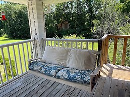 Country Music B&B Studios