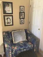 Country Music B&B Studios