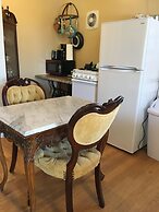 Country Music B&B Studios