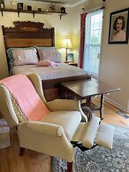 Country Music B&B Studios