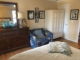 Country Music B&B Studios