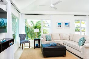 The Oasis at Grace Bay