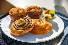 The Oasis at Grace Bay