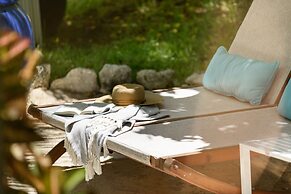 The Oasis at Grace Bay