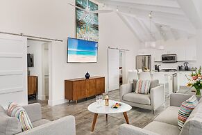 The Oasis at Grace Bay