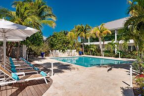 The Oasis at Grace Bay