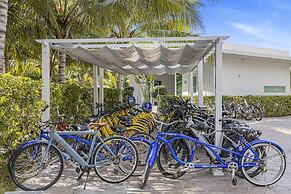 The Oasis at Grace Bay