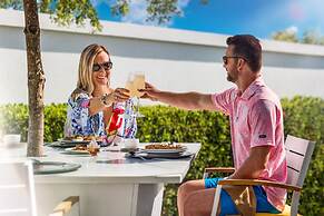 The Oasis at Grace Bay