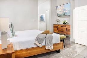 The Oasis at Grace Bay