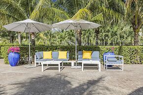 The Oasis at Grace Bay