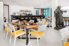 The Oasis at Grace Bay