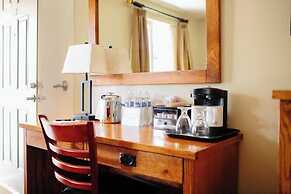 Life Northwest RV sites and Lodging