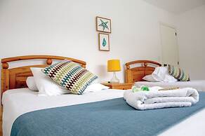Green9 Hotel & Beach Resort Same