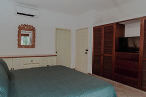 Fabiola Condo Hotel