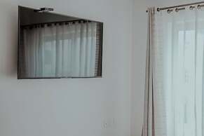 Fabiola Condo Hotel