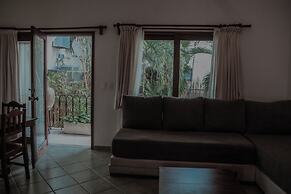 Fabiola Condo Hotel