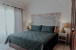 Fabiola Condo Hotel