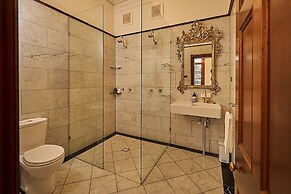 The Regents Park Mansion