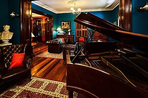 The Regents Park Mansion