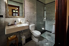 The Regents Park Mansion