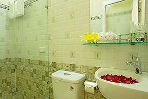 Riverside Pottery Village