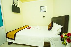 Riverside Pottery Village