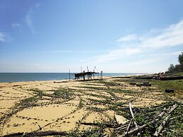 Semarak Beach Inn