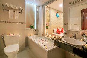 Happy Day Riverside Hotel & Spa Danang