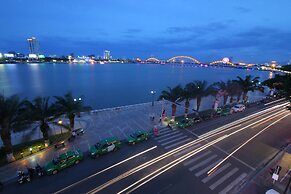 Happy Day Riverside Hotel & Spa Danang