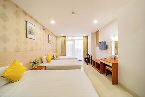 Happy Day Riverside Hotel & Spa Danang