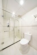 Happy Day Riverside Hotel & Spa Danang