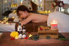 Happy Day Riverside Hotel & Spa Danang