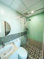 Happy Day Riverside Hotel & Spa Danang