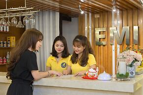 Happy Day Riverside Hotel & Spa Danang
